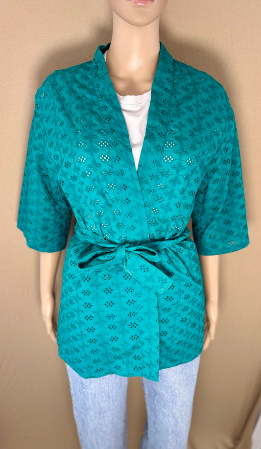 Kimono turquoise femme en broderie anglaise – 100% coton léger