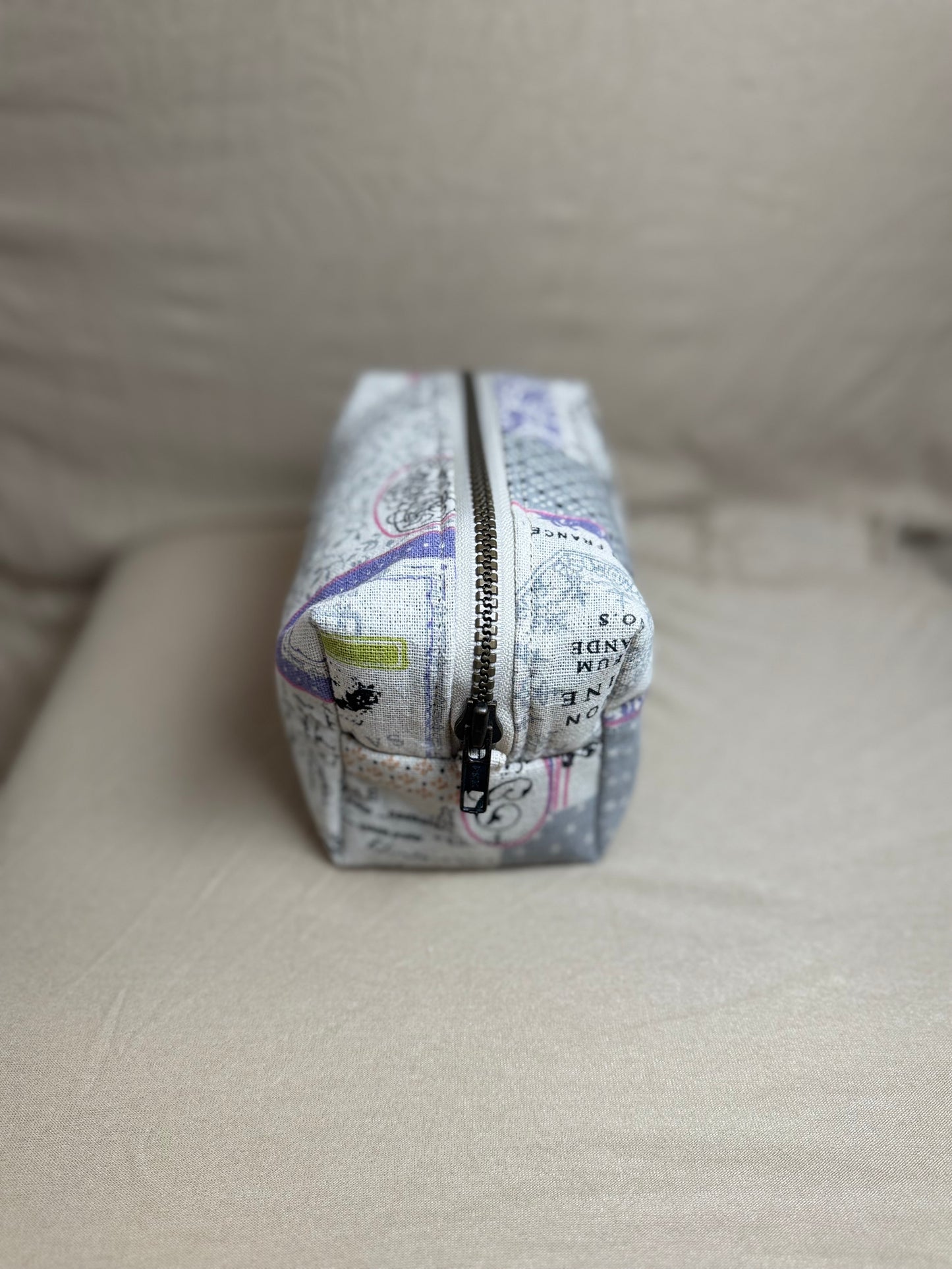 Trousse beauté éco-responsable – 5 cotons réutilisables & 3 chouchous en coton