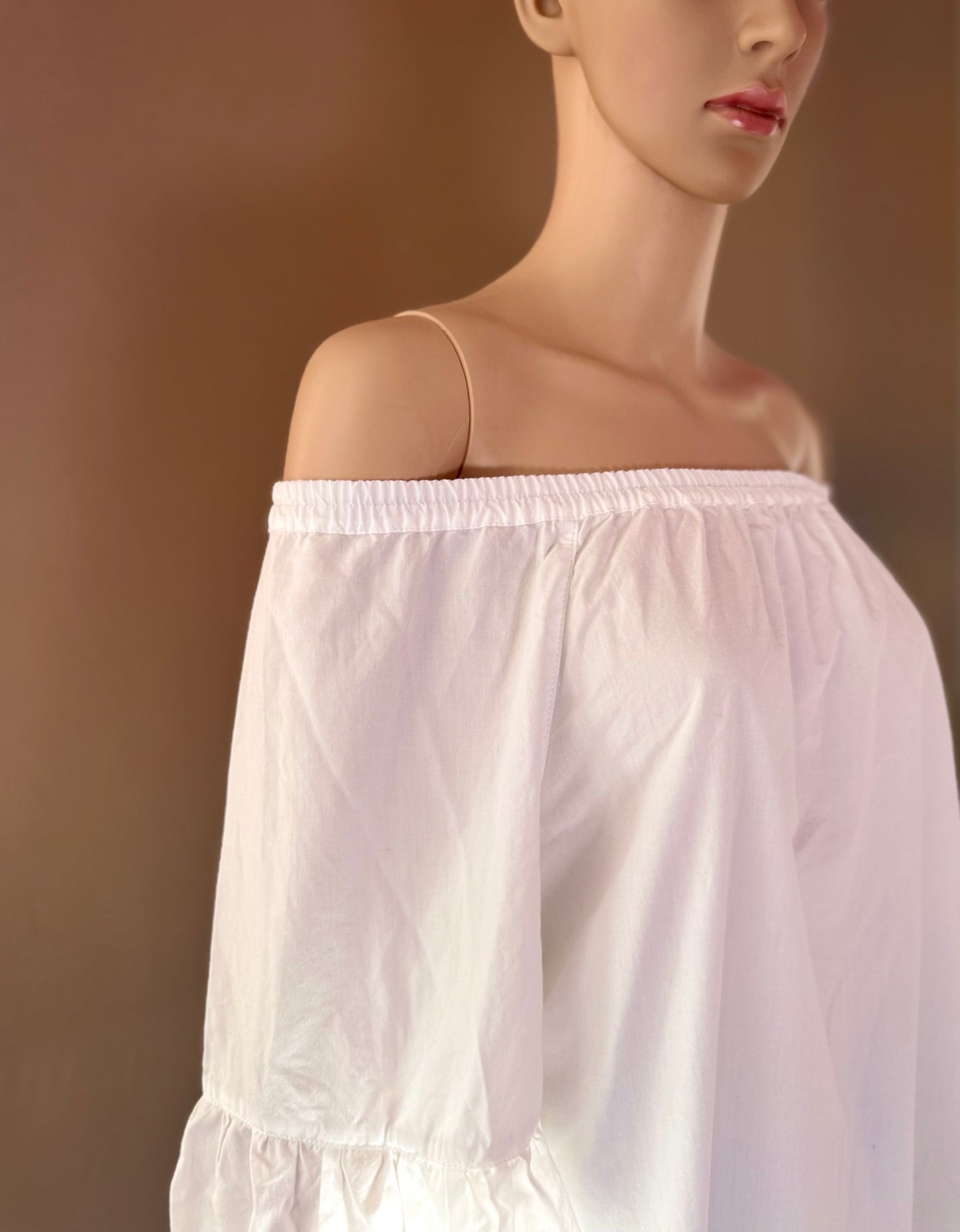 🤍 Top Blanc Épaules Dénudées – 100% Coton