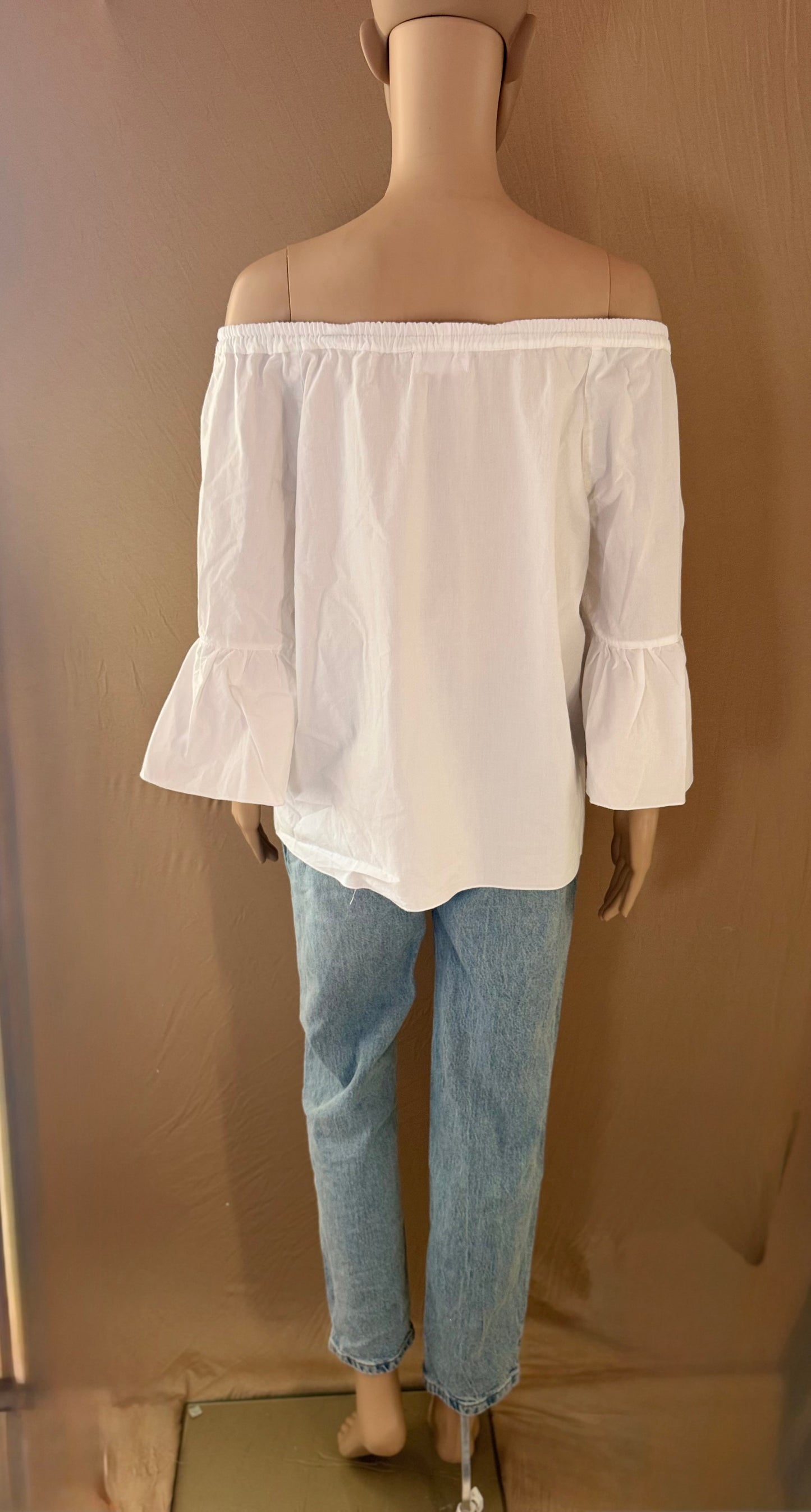 🤍 Top Blanc Épaules Dénudées – 100% Coton